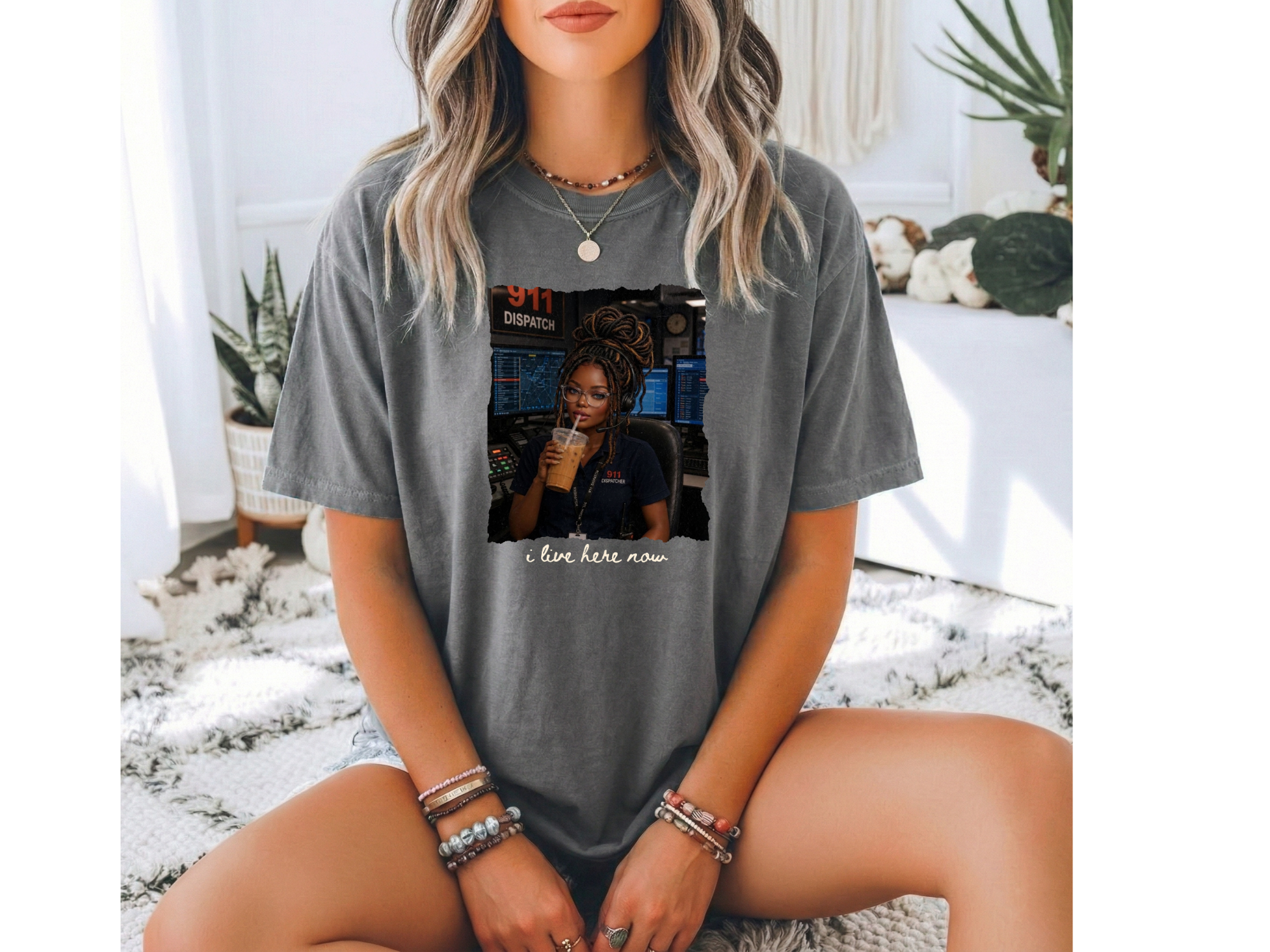 911 Dispatcher Girl "I Live Here Now" Graphic Tee - Locs